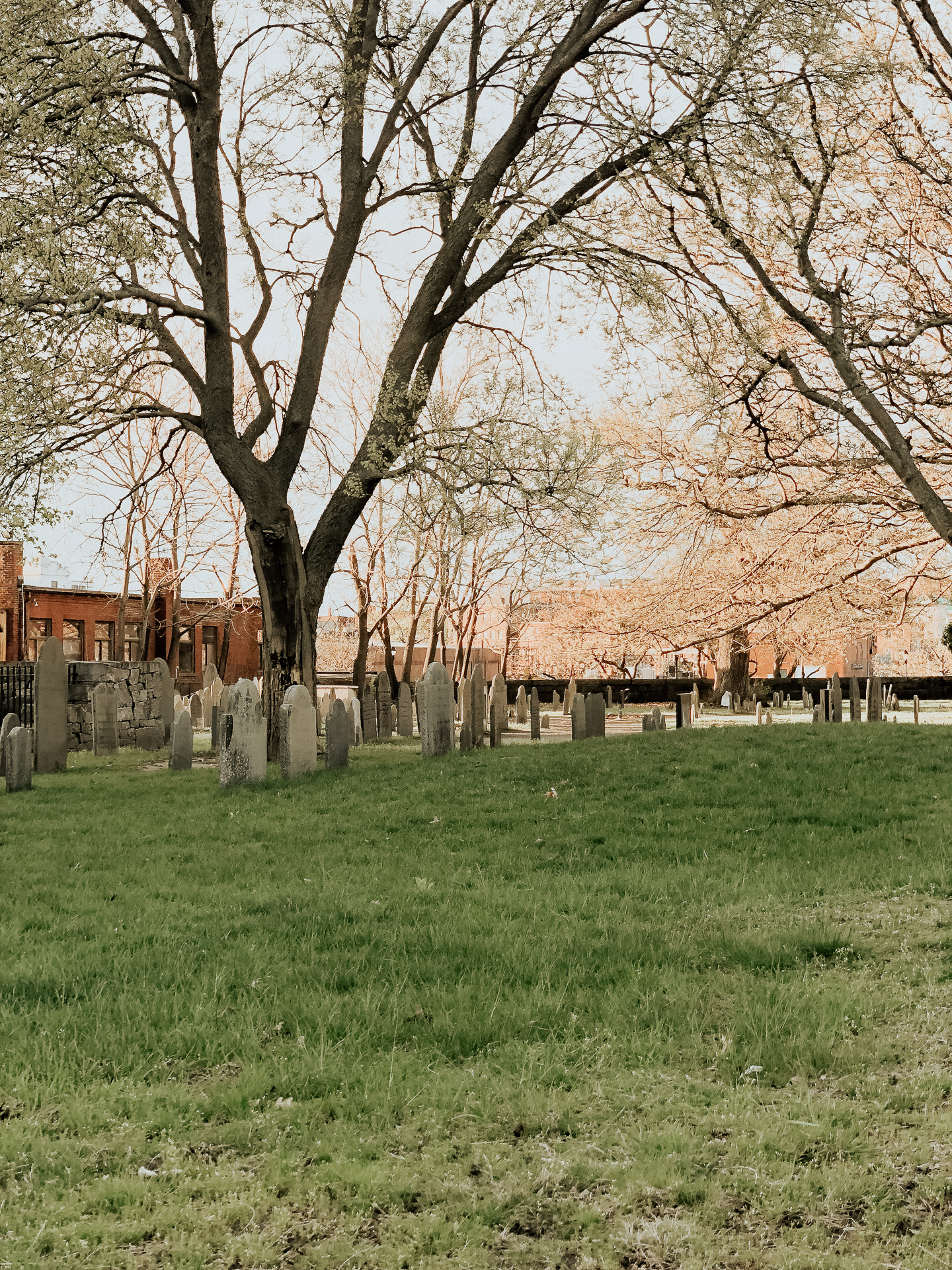 A New England Travel Guide: Salem, Ma - A New England Weekend Getaway Guide: Salem, Ma featured by popular Boston travel blogger, Sunny Coastlines