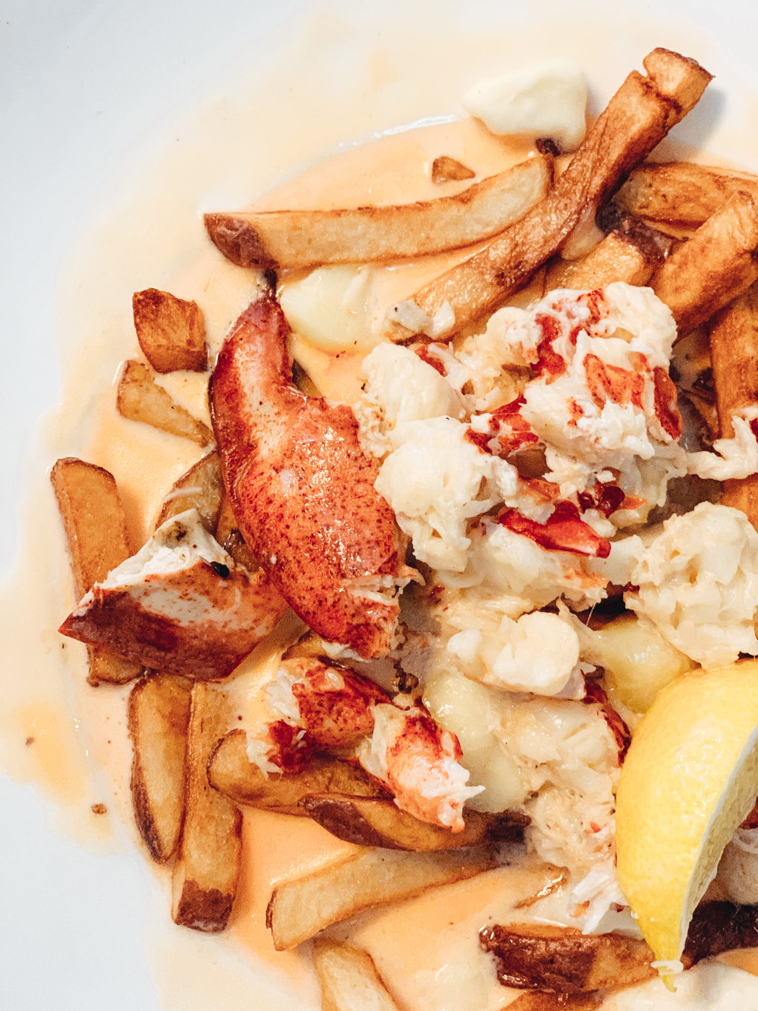 The Ultimate Lobster Feast at Captain Kat's Lobster Shack reviewed by top international travel blogger, Shannon Shipman