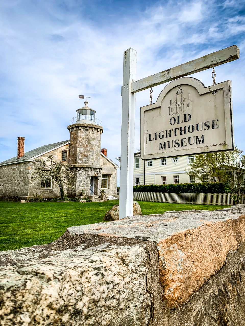 New England Waterfront Getaway: the Inn at Stonington reviewed by top US travel blogger, Shannon Shipman