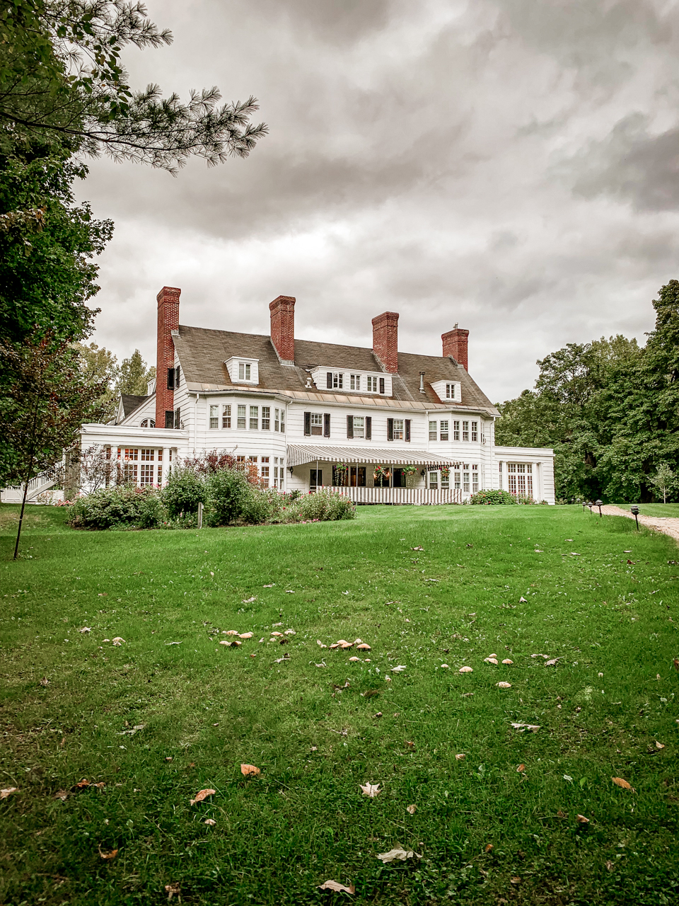 The Four Chimneys Inn in Bennington VT, reviewed by top New England travel blogger and photographer, Shannon Shipman. 